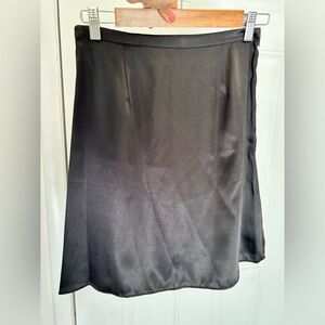 Liu Jo black mini‎ pencil skirt silky satin fabric size 40 made in Italy